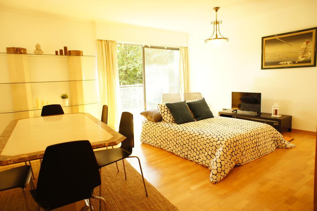 Modern Apartment Near The Bridge Lisboa Dış mekan fotoğraf