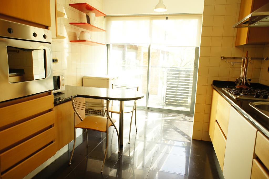Modern Apartment Near The Bridge Lisboa Dış mekan fotoğraf