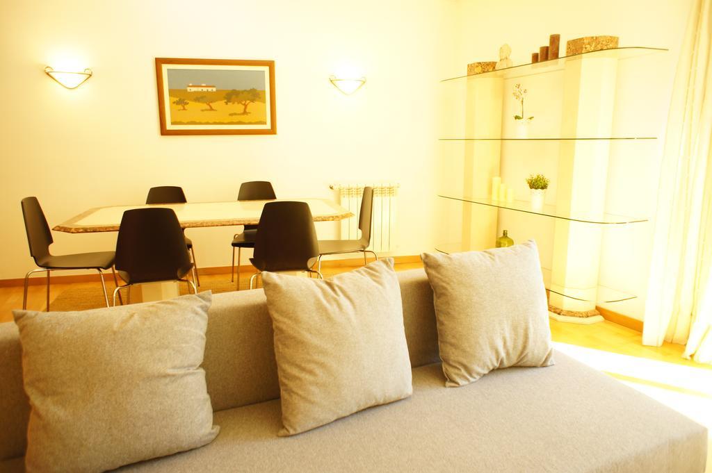 Modern Apartment Near The Bridge Lisboa Dış mekan fotoğraf